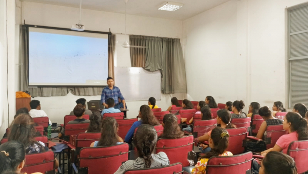 Career Counselling programme for the 2nd year students of the Department of Sinhala